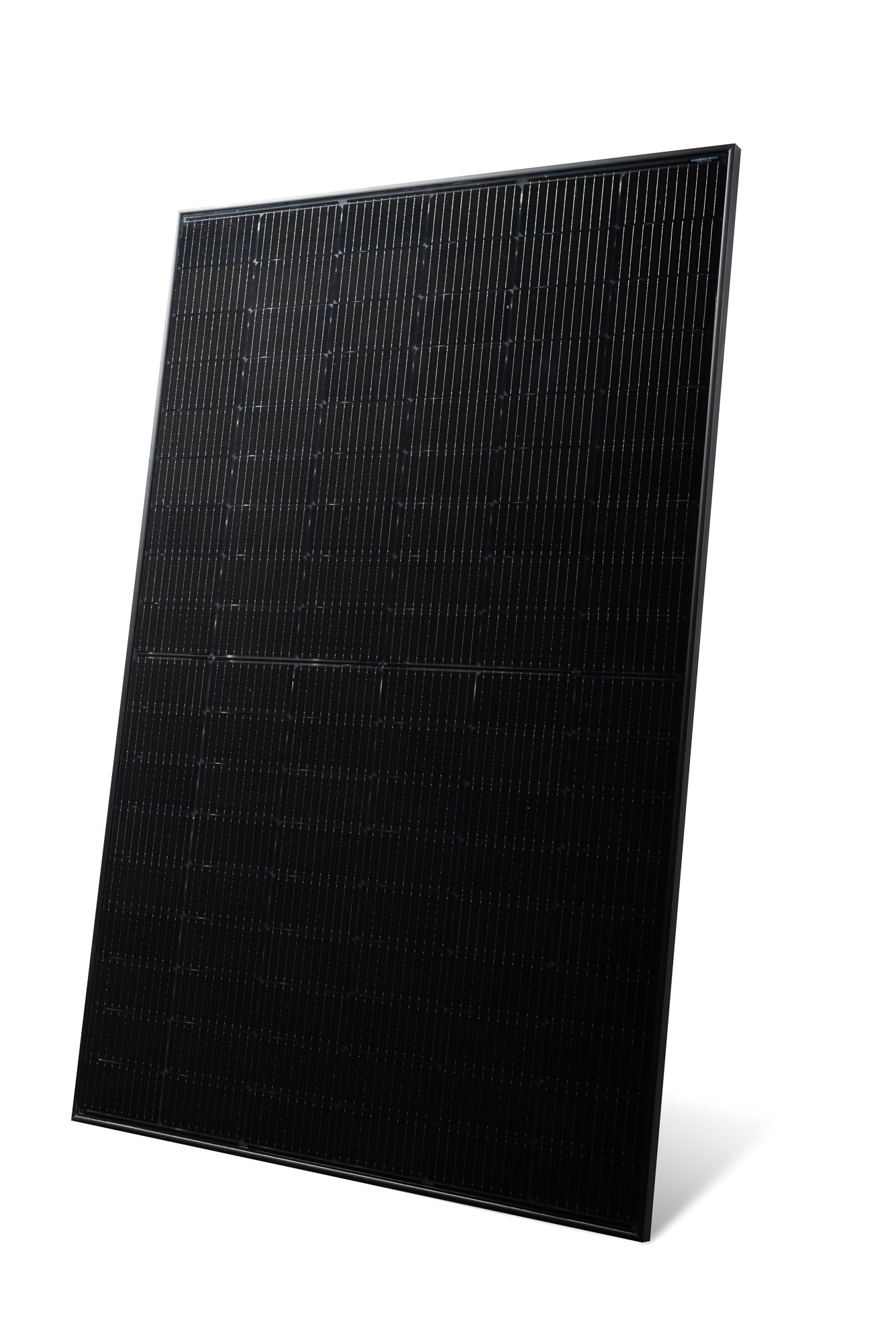 Leicht Seitliche Aufnahme eines Solarmoduls vom Typ AMPERE.SolarPro TG 420